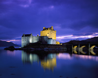 Eilean Donan Castle, Dornie, Highland, Scotland.