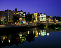 O' Connell Bridge, Dublin, Eire.